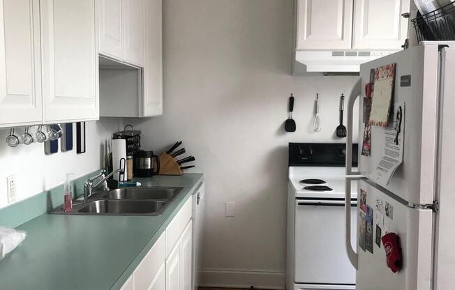 245 1/2 W 5 AVE