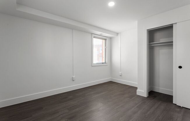 2 beds, 1 bath, 603 sqft, $1,825, Unit 5950-106