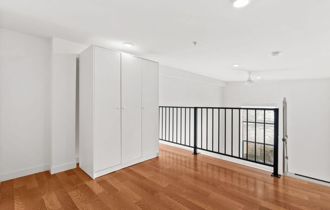 Studio, 1 bath, 379 sqft, $1,745, Unit 33-Bedroom3