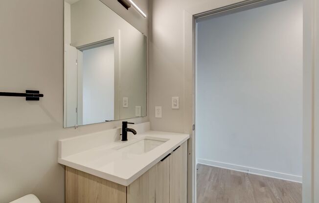 1 bed, 1 bath, 500 sqft, $1,675, Unit 404
