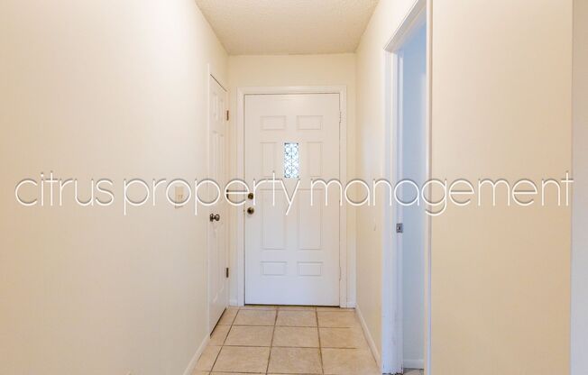 2/2 Home with fenced yard