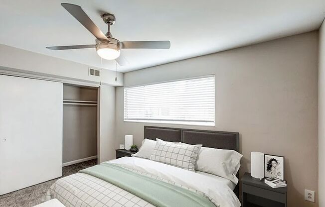 2 beds, 1 bath, 925 sqft, $1,365, Unit A-607