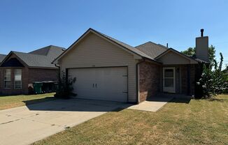 Cute 3 bed 2 bath NW OKC