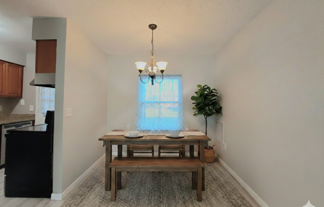 2 beds, 1 bath, $1,395, Unit UNIT N7