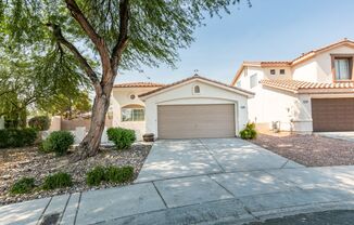 Charming 3-Bedroom Single-Story Home in Elkhorn!