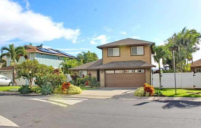 3 BD. 2.5BA. + bonus office -  BEAUTIFULLY FURNISHED HOME IN WAIKAPU GARDENS