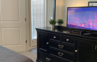 1 bed, 1 bath, 756 sqft, $4,290, Unit 3049-107