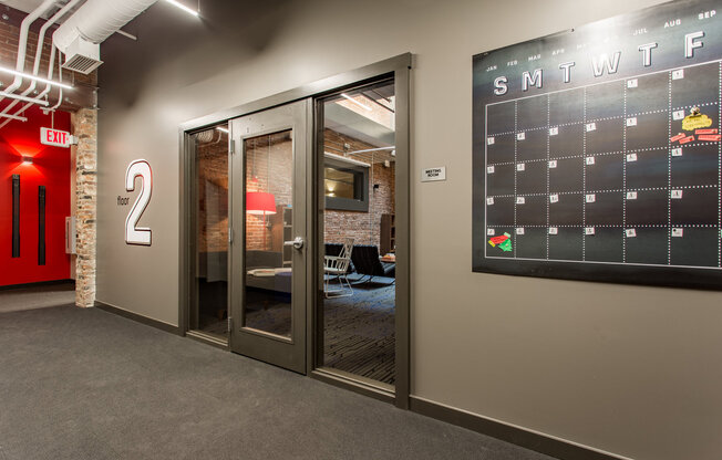 Studio, 1 bath, 289 sqft, $899, Unit 202