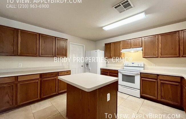 3 beds, 2.5 baths, 2,396 sqft, $1,750