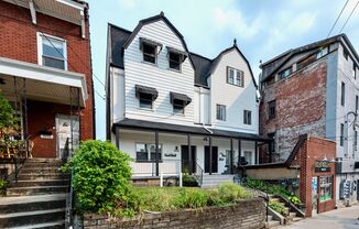 *** Apartments in South Oakland * Pet Friendly * Spacious & Renovated * Walk to Pitt * Available Now * Tour Today ***