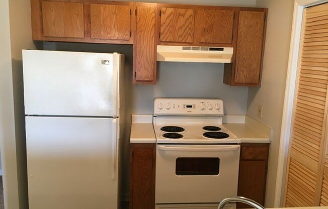 Hampton Meadows Apartments