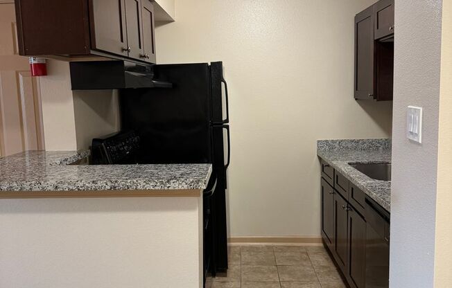 1 bed, 1 bath, 682 sqft, $925, Unit 116