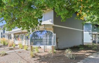 Somerset Townhomes & Apartments