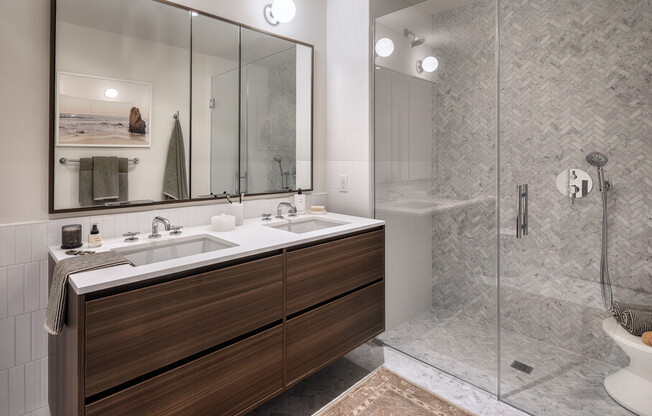 2 beds, 2 baths, $11,677, Unit 711