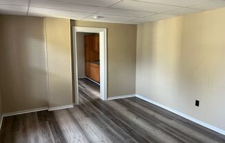 1 bed, 1 bath, $900, Unit 3