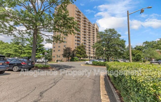 1225 MARTHA CUSTIS DR #307