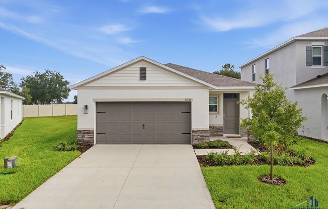 New Wynnstone Davenport Community 4BR/2BA Home