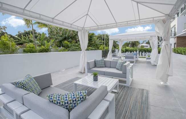 Outdoor Lounges | Twenty2 West | Luxurious Apartments in Miami, FL 