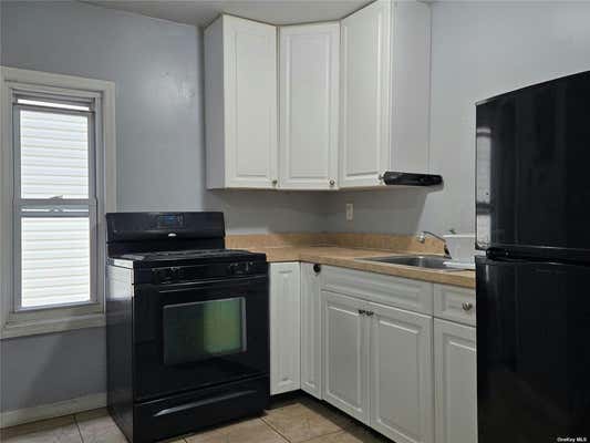 1 bed, 1 bath, $1,900