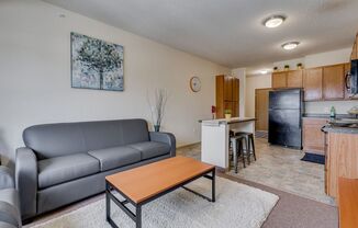 4 beds, 4 baths, 374 sqft, $565