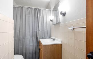 2 beds, 1 bath, 800 sqft, $1,299, Unit 2117 Brownsville Road - B16