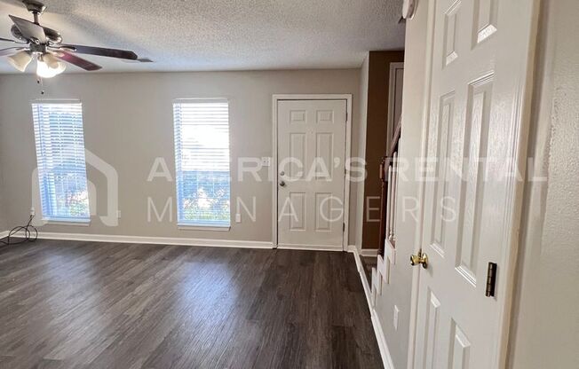 2 beds, 2 baths, $1,400