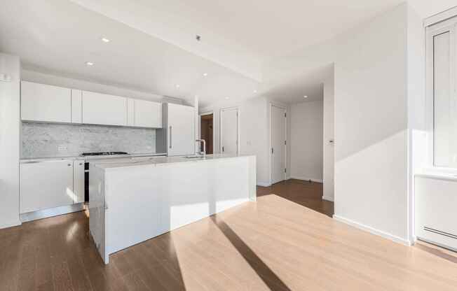 2 beds, 2 baths, $4,974, Unit 8A