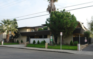 Copa De Oro Apartments