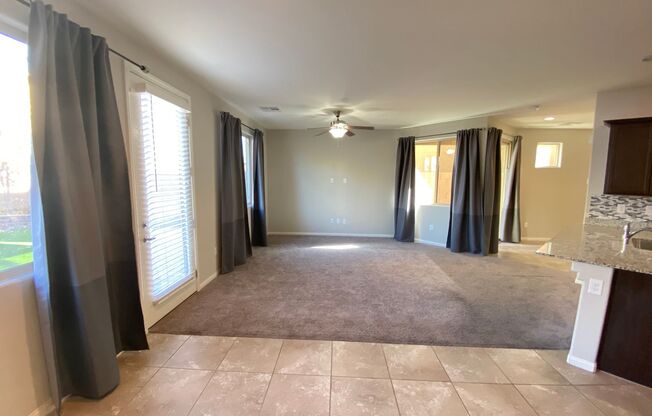 3 beds, 2.5 baths, $2,300