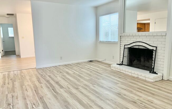 Newly Remodeled! 2 Bedroom 1 Bath Duplex