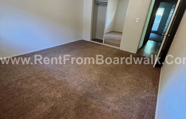 4 beds, 2 baths, 2,200 sqft, $1,995, Unit 1787 Lincoln Lane