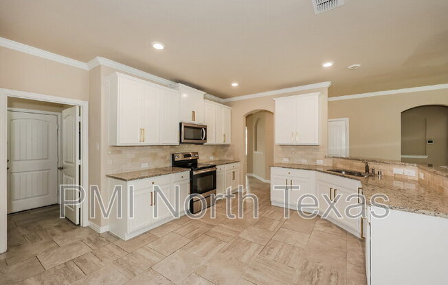 11408 SADIE ST