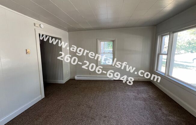 3 beds, 1 bath, $1,085