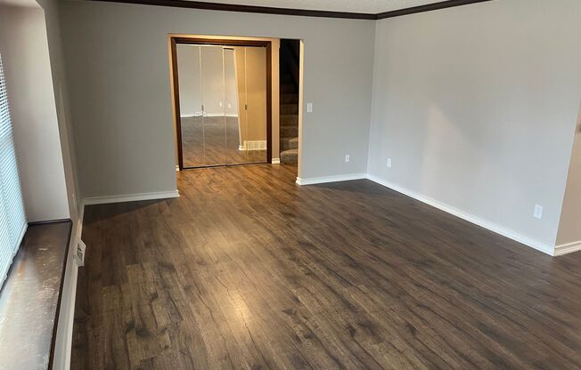 Executive home for rent! Excellent location Call Kevin 515-689-9819