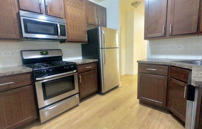 4871 Washtenaw