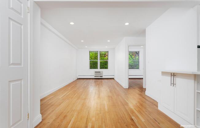 800 CORTELYOU RD