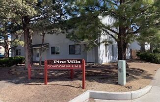 2 Bed/1 Bath SE Bend Condo with Single Car Garage