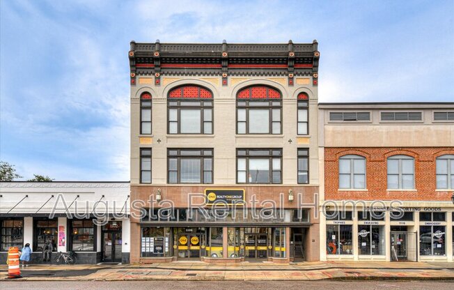 1106 BROAD ST