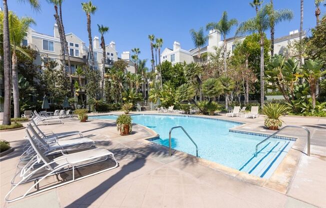1 bed, 1 bath, $2,800, Unit # 400