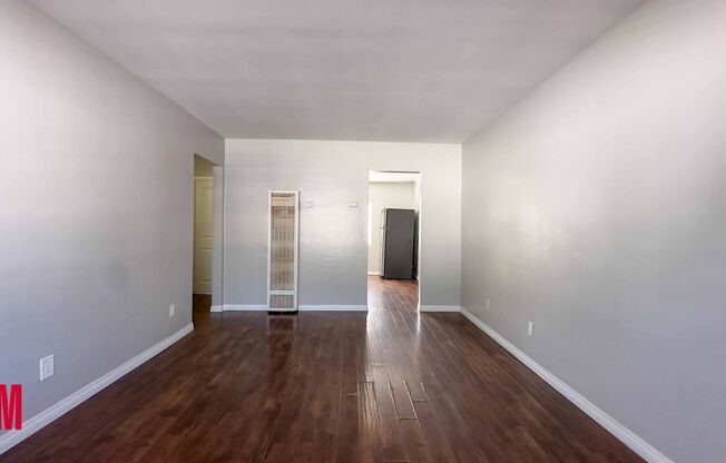 2 beds, 1 bath, $2,099, Unit 4114.5