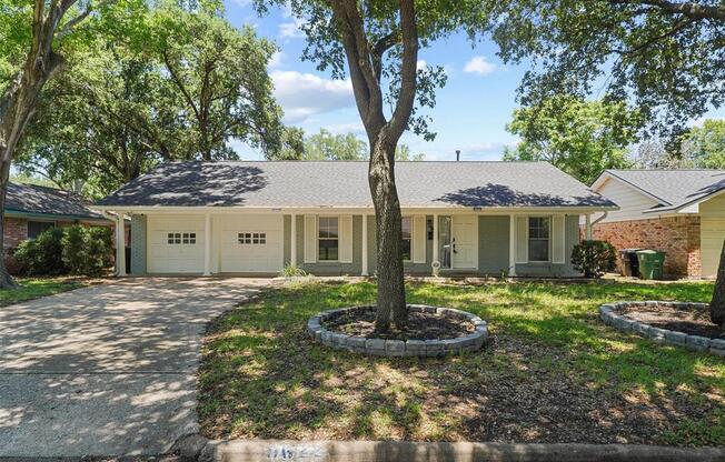 9622 FAIRDALE LN