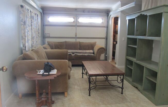 Large Studio with extra room and washer dryer