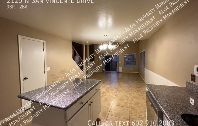 2125 N SAN VINCENTE DR