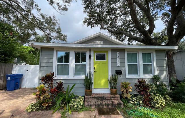 Adorable Bungalow in the Heart of Gulfport