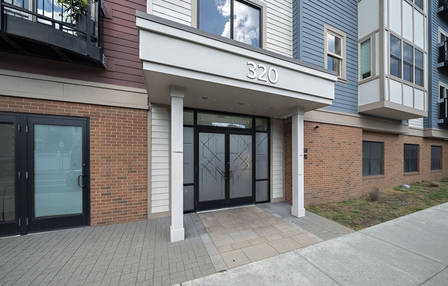 320 MAVERICK ST