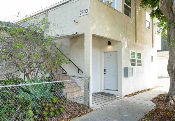 2900 EXPOSITION BLVD
