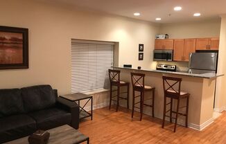 1 bed, 1 bath, 900 sqft, $895, Unit 101