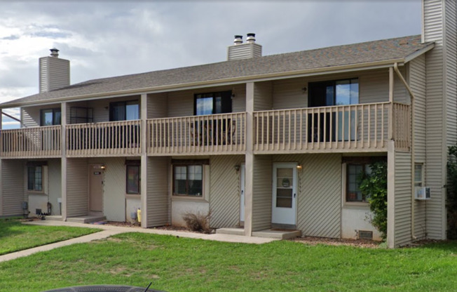 2340 Split Rock Dr