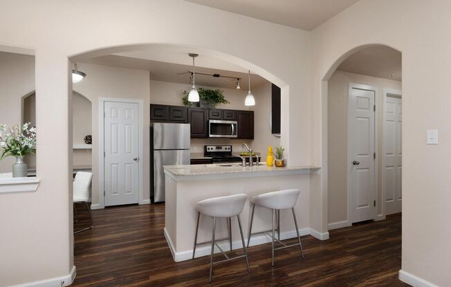 2 beds, 2 baths, 990 sqft, $1,205, Unit 6204