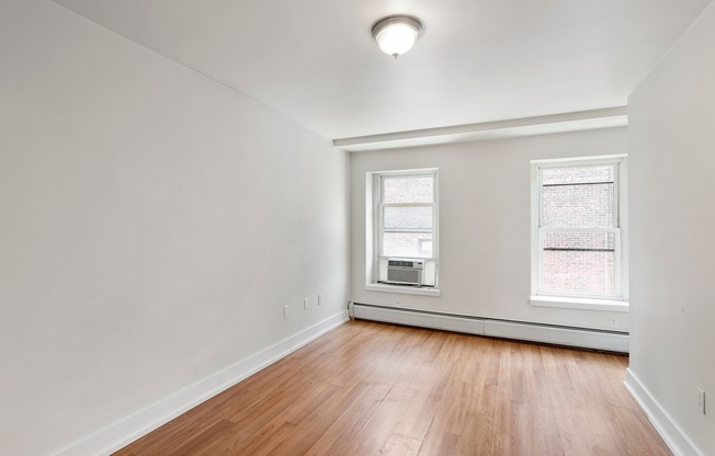 797 LEXINGTON AVE
